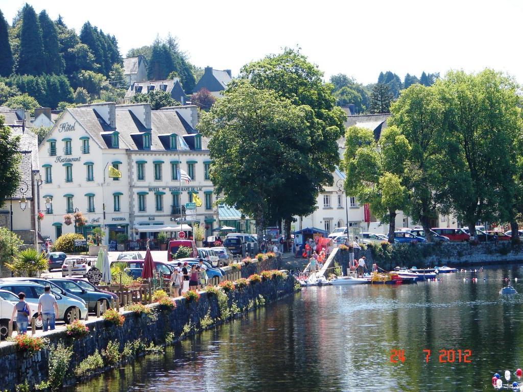 Hotel Du Lac Huelgoat Eksteriør billede