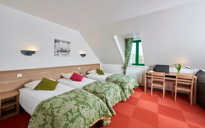 Hotel Du Lac Huelgoat Eksteriør billede