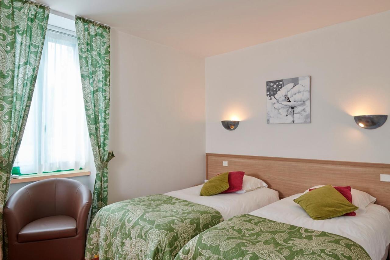 Hotel Du Lac Huelgoat Eksteriør billede